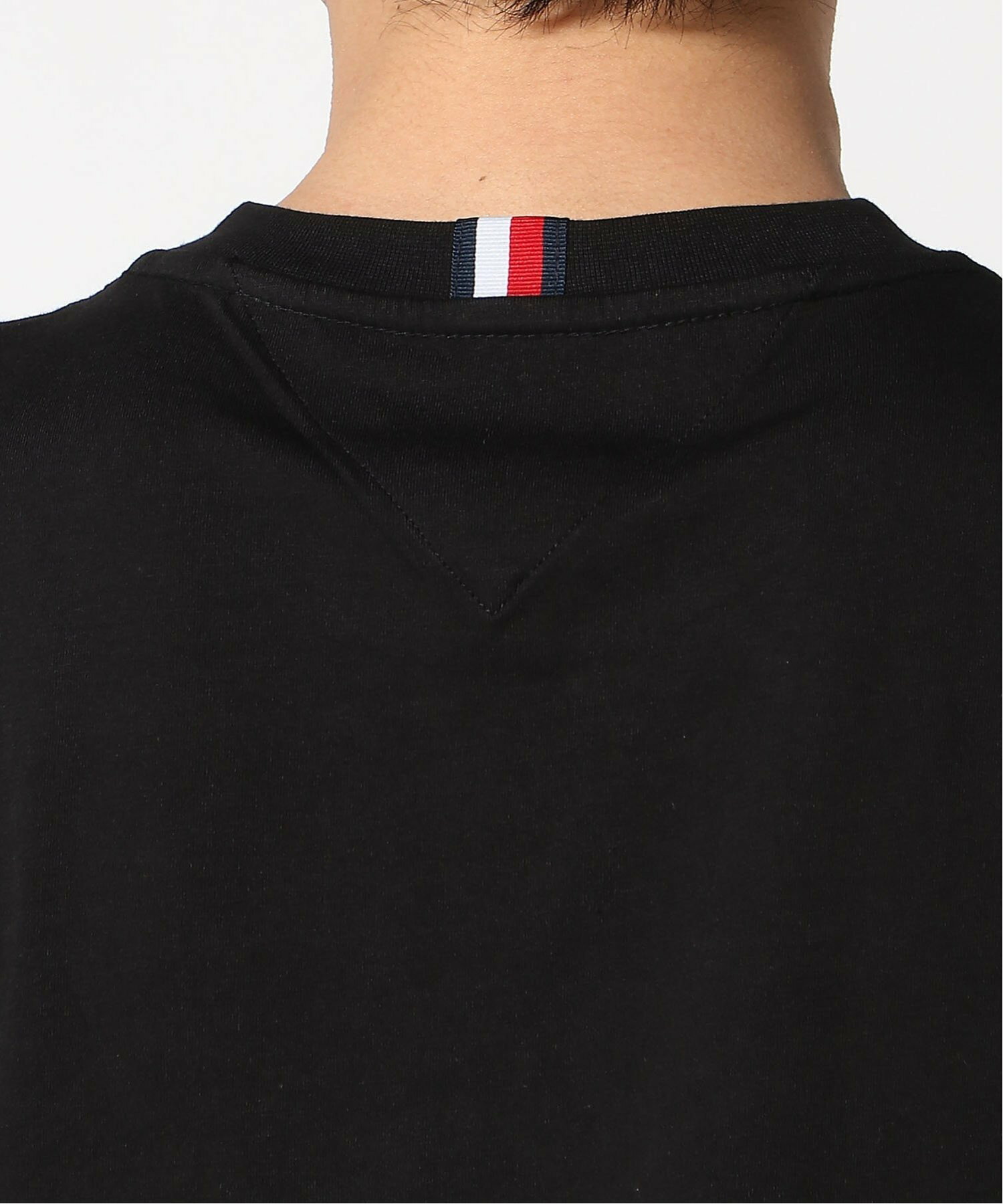 (U)TOMMY HILFIGER(トミーヒルフィガー) 【オンライン限定】チェストストライプTシャツ